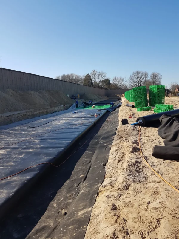 Automobiliu Stovejimo Eiksteles Lietaus Nuoteku Sistema