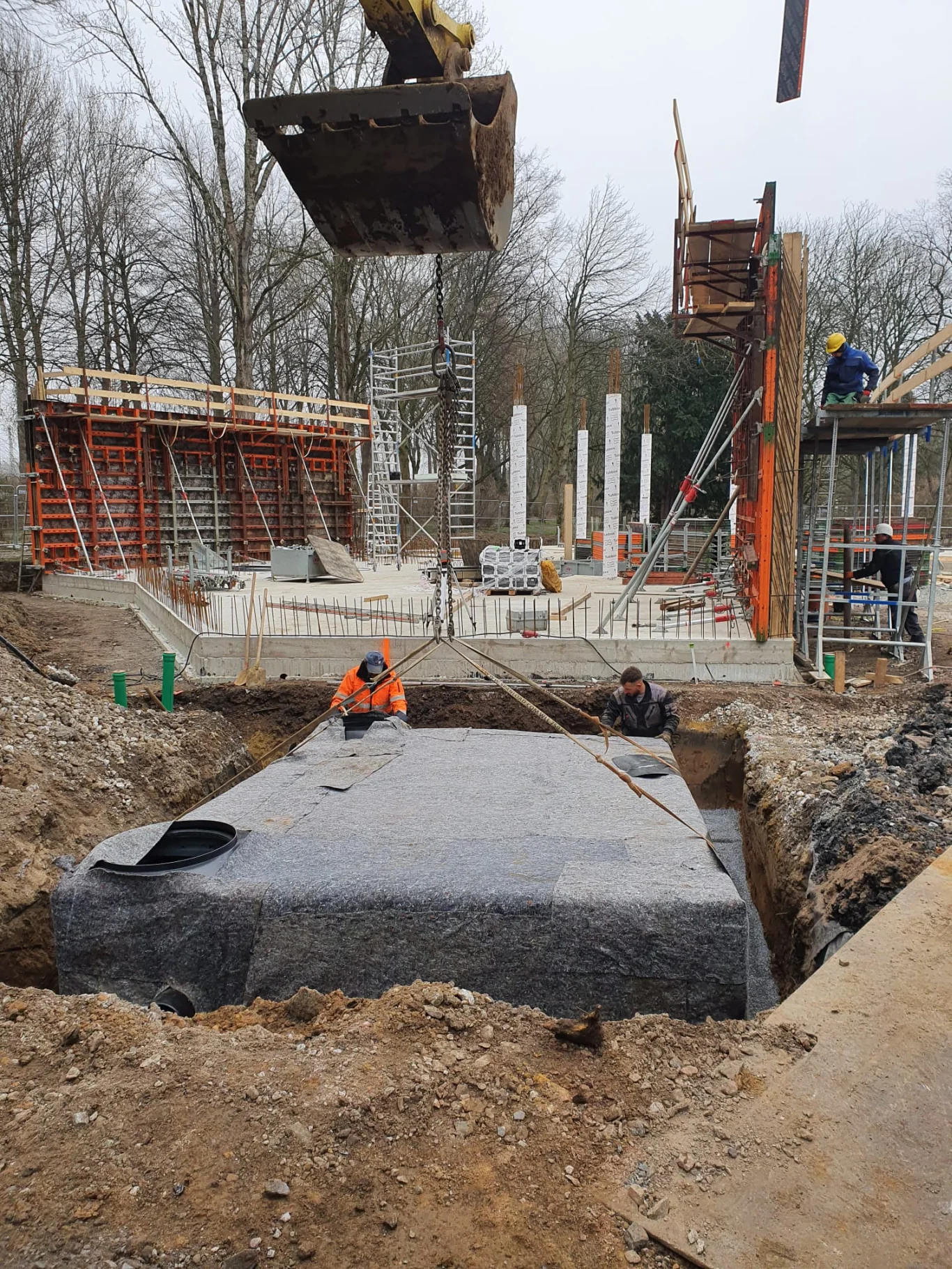 Mokyklos Lietaus Nutekejimo Sistemos Montavimas